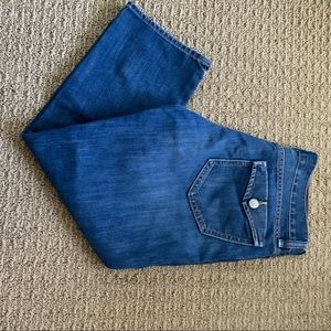 Old Navy “The Flirt” Cropped Jeans